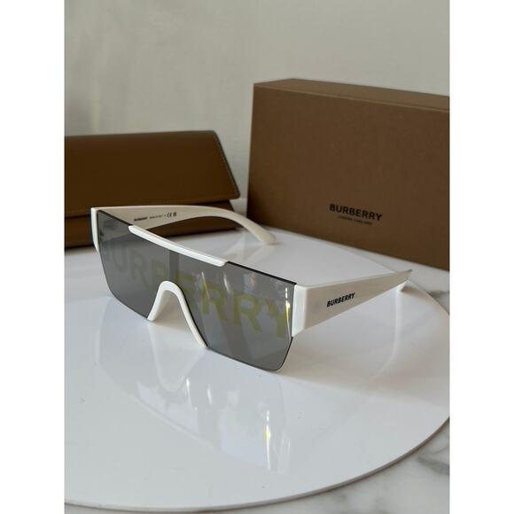 NEW Burberry BE4291 LOGO Shield Sunglasses in Mirror Lens - Picture 6 of 9